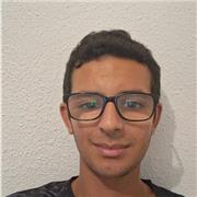Soy un joven con ganas de enseñar a niños de primaria y la ESO a que avancen con las herramientas que analicemos en Internet junto